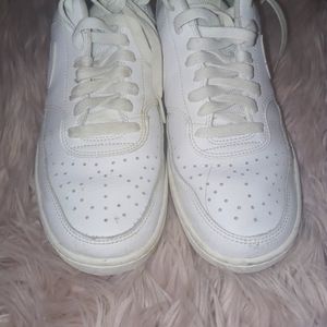 Nike court vision lows